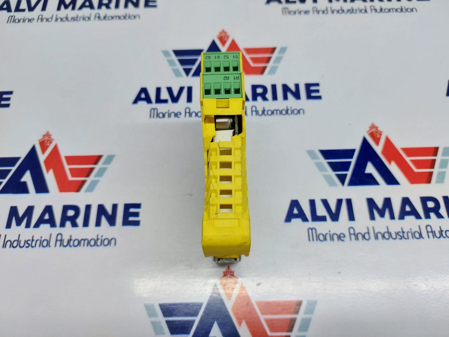 PHOENIX CONTACT PSR-SCP-42-230UCURM44X12X2B SAFETY RELAY 2902935 (8)