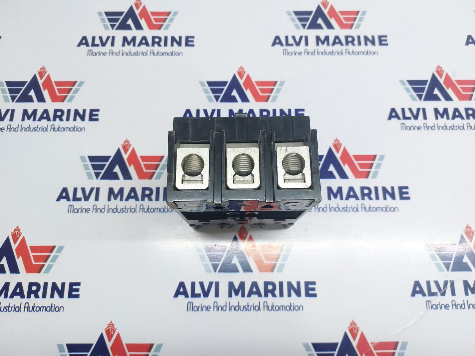 SQUARE D QB225 CIRCUIT BREAKER QBL32225 225A (4)