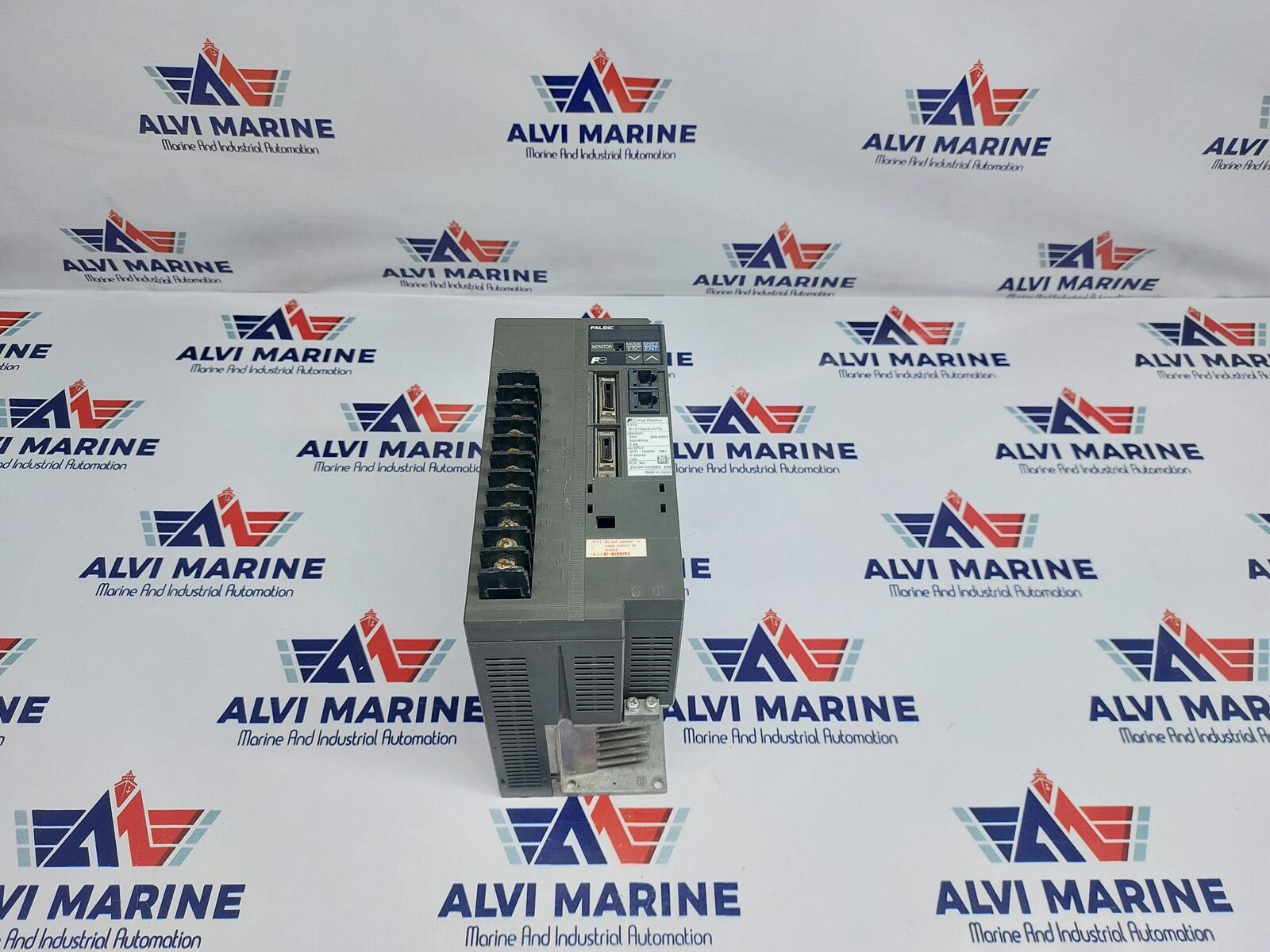 FUJI ELECTRIC RYC152C3-VVT2 SERVO DRIVE 1500W (5)