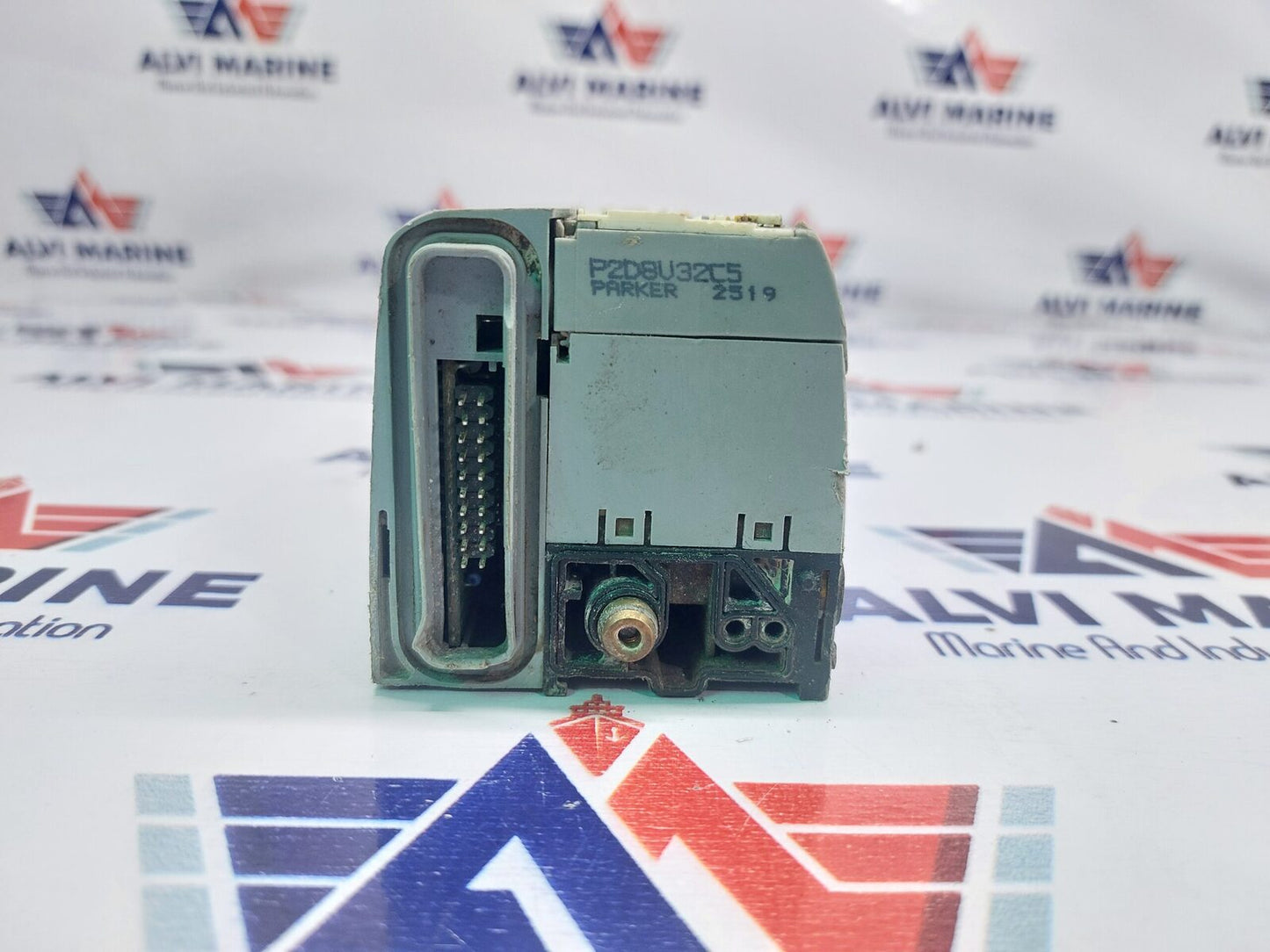 PARKER P2D8V32C5 MANIFOLD VALVE MODUFLEX (5)