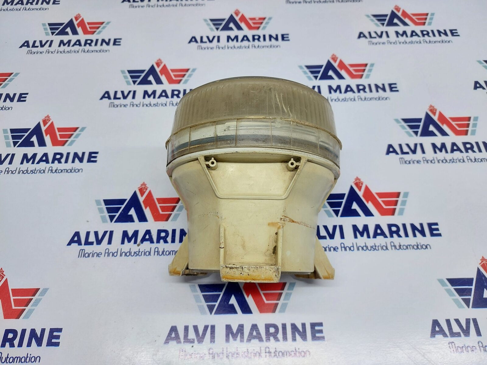 CARMANAH M650 WHITE SOLAR MARINE LANTERN (2)